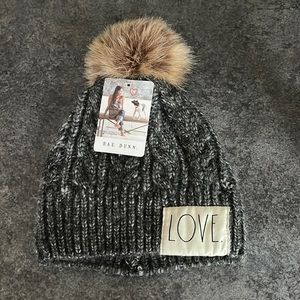 Rae Dunn winter hat